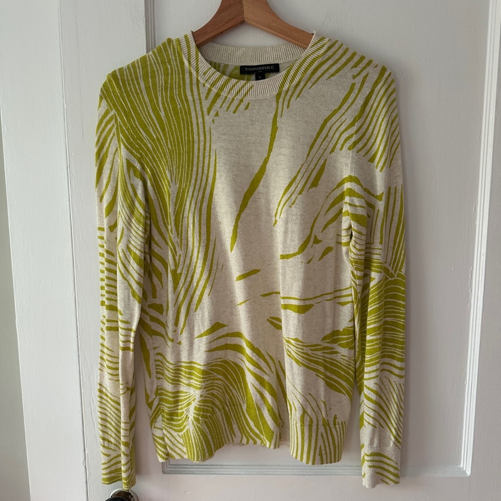 Banana Republic Lime and Cream Lightweight Sweater Womens Small